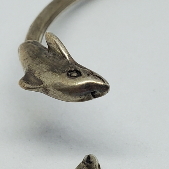 Kabana Sterling Silver Dolphin Wrap Bracelet - Picture 5 of 10